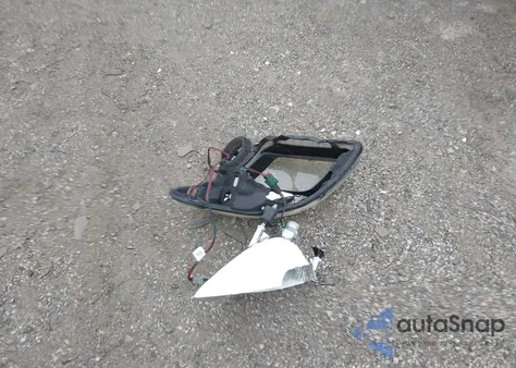 2011 Nissan Sentra 2.0Sr z USA, uszkodzony, nr VIN 3N1AB6AP0BL641915